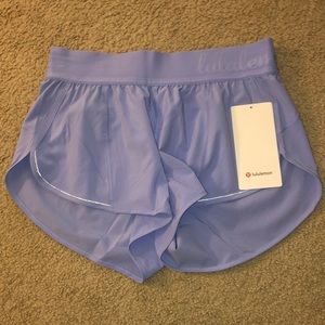 NEW lululemon shorts size 6